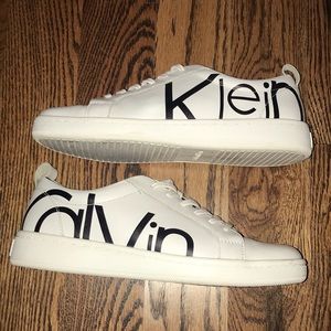 CALVIN KLEIN SNEAKERS